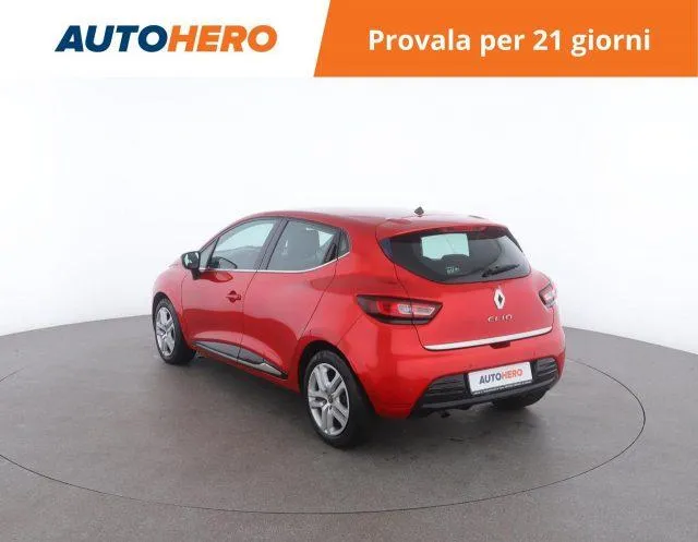 RENAULT Clio TCe 12V 90CV 5p. Moschino Zen Image 4