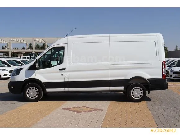 Ford Transit 350 L Image 2