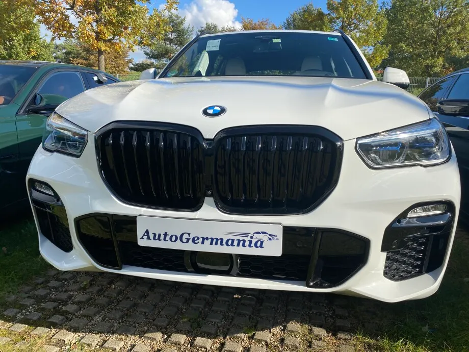 BMW X5 xDrive 45e M-Paket Individual Laser  Image 2